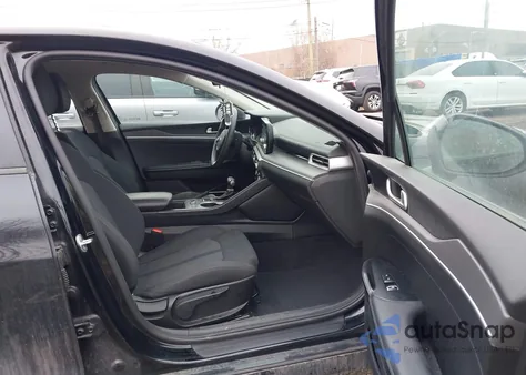 2021 Kia K5 Lxs из США, поврежденный, VIN 5XXG14J2XMG028234